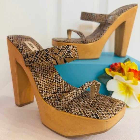 STEVE MADDEN ~ Snakeskin Platform 4” Wooden Heeled Slip-On Sandals size 7 - Picture 7 of 8